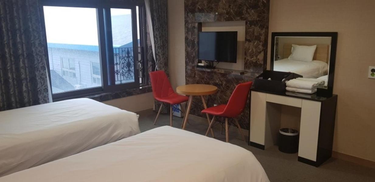 Dream Jeju Hotel Seogwipo-stad Buitenkant foto