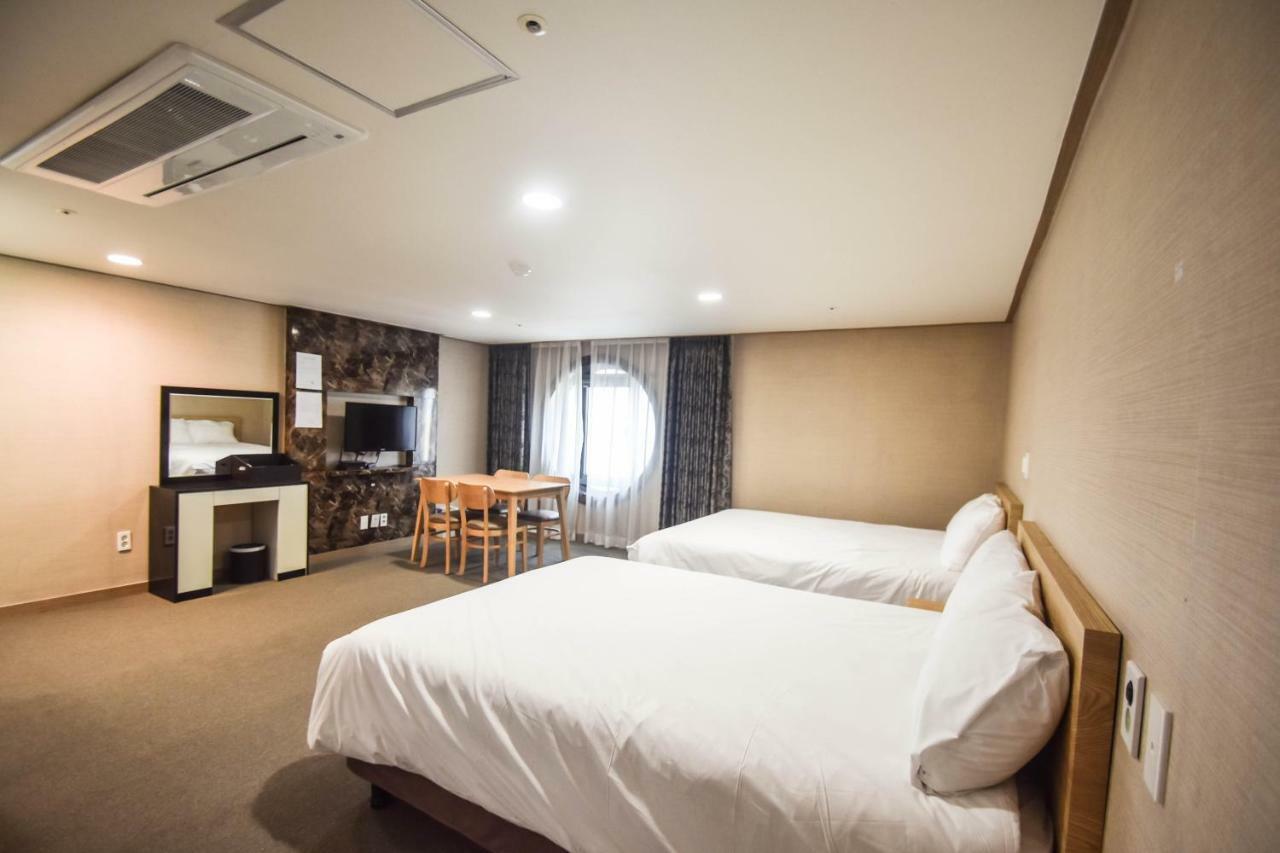 Dream Jeju Hotel Seogwipo-stad Buitenkant foto